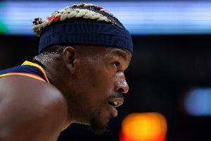 👀巴特勒季后赛三分命中数来到148个 追平乔丹&并列历史第62