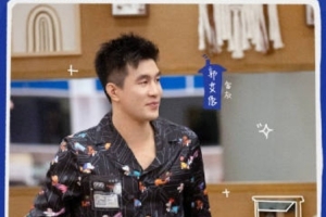 休赛期挺忙！郭艾伦将参加🥭台综艺《我们的宿舍》