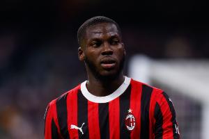 记者：亚特兰大未来几个小时报价穆萨，金额为2200万＋300万奖金