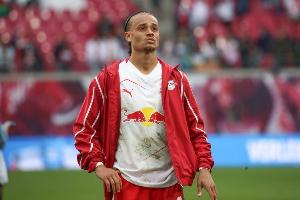 图片报：热刺加入竞争哈维-西蒙斯，球员去切尔西变得不太可能