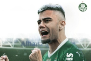 帕尔梅拉斯官方：曾效力曼联，富勒姆中场安德烈斯-佩雷拉加盟