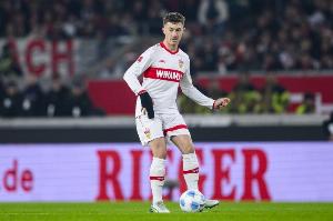 此前称曼联将签斯蒂勒！记者致歉：曼联并未派人去德国谈判