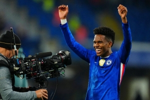 蓝军名宿：埃斯特旺很像内马尔；切尔西有小个子创造型球员的传统