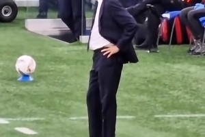 重温小因扎吉国米名场面：突然鬼畜吓第四官员一跳😂